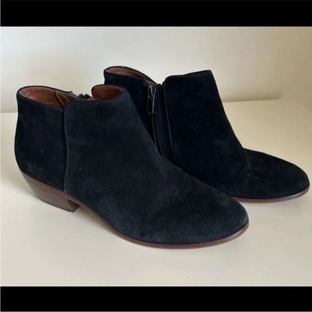 Sam Edelman Black Suede Western Ankle Boots Low Heel Fall Witchy Size 8.5